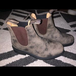 Blundstone Chelsea Boots
